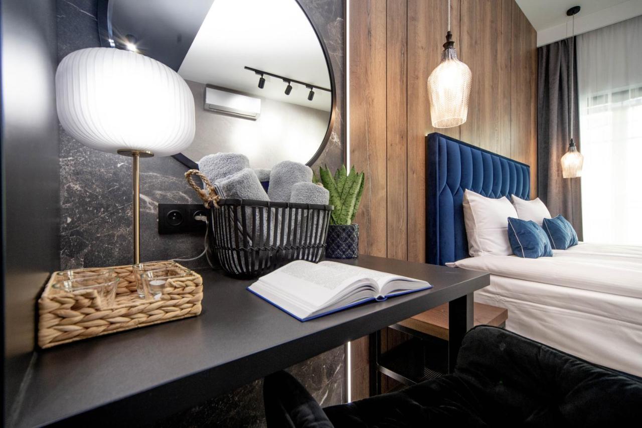 Jacuzzi Apartment Main Square Красков Екстериор снимка